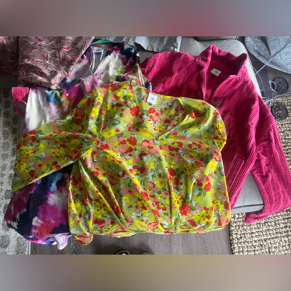 CABI brand clothes - Picture 1 of 3